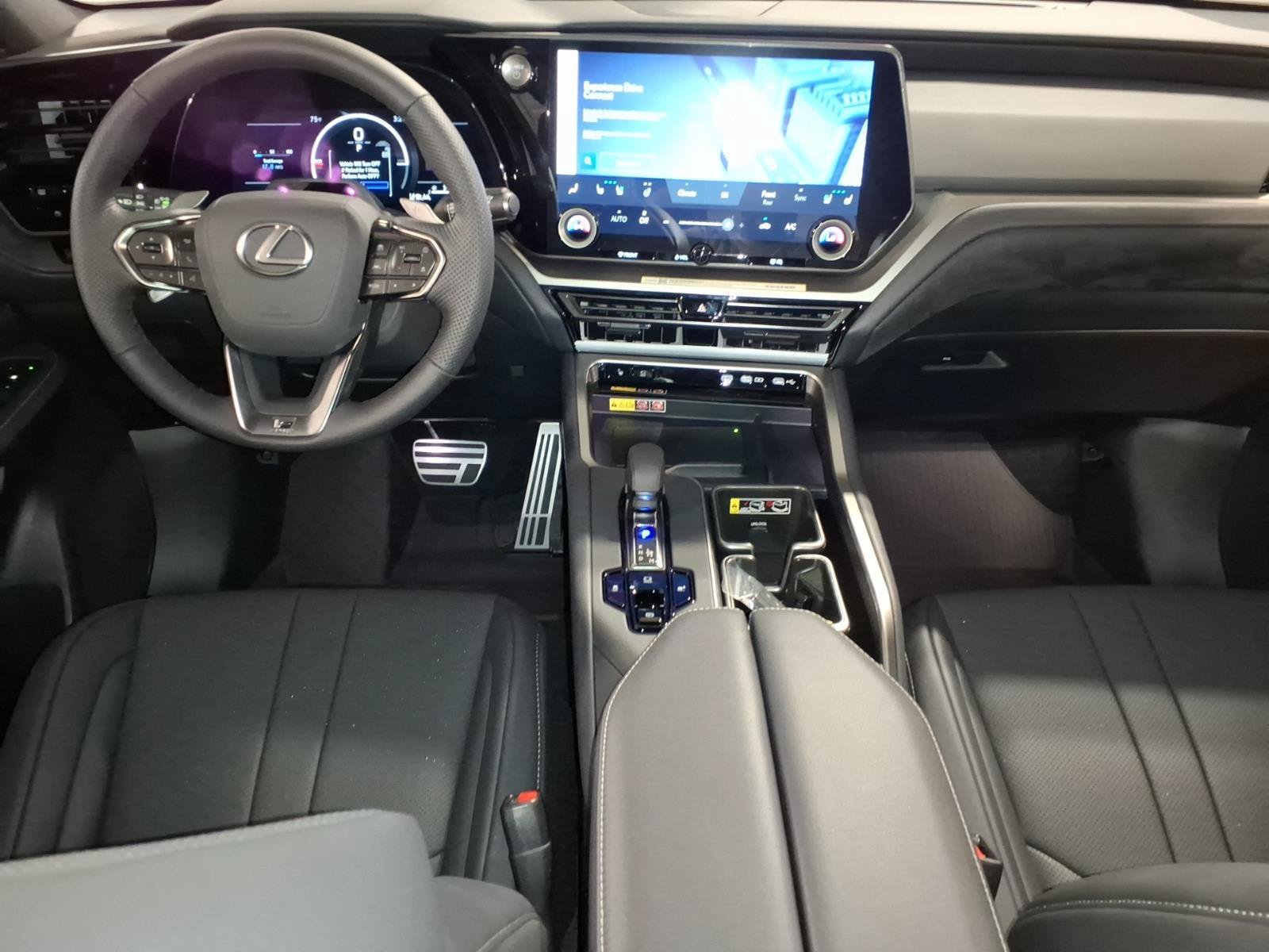 New 2026 Lexus TX 500h AWD image 10