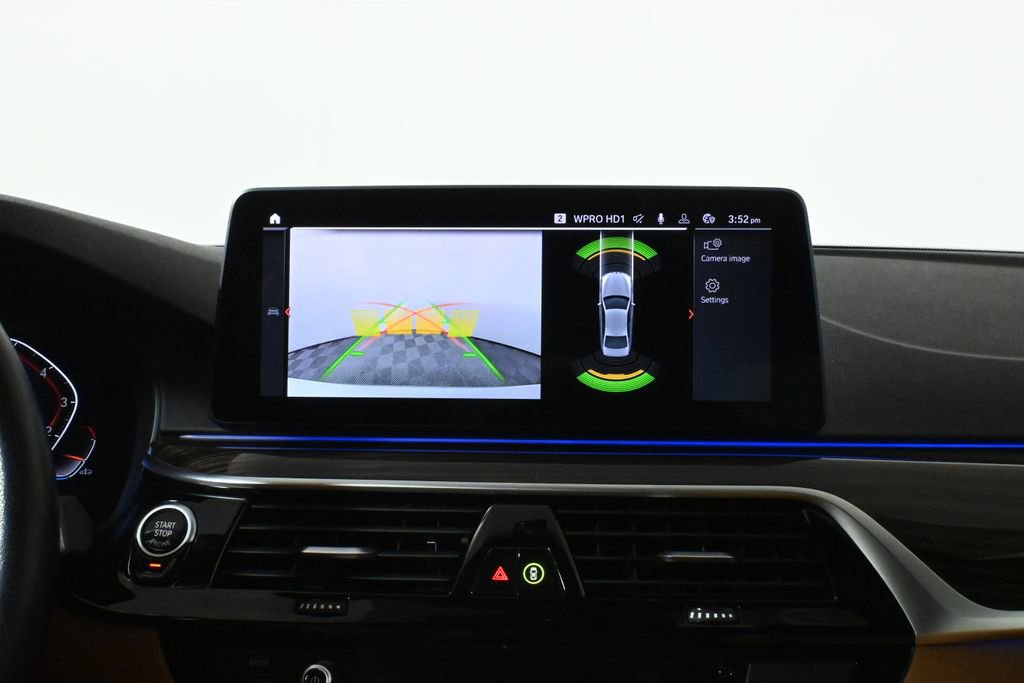 Certified 2022 BMW 530i xDrive w/ Convenience Package image 22