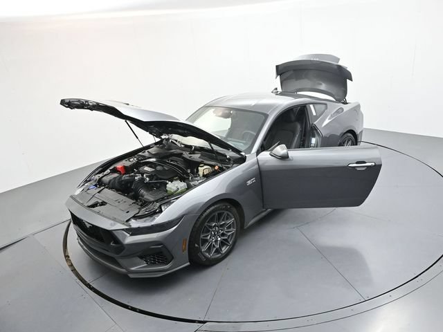 New 2026 Ford Mustang GT w/ GT Performance Package RWD image 44