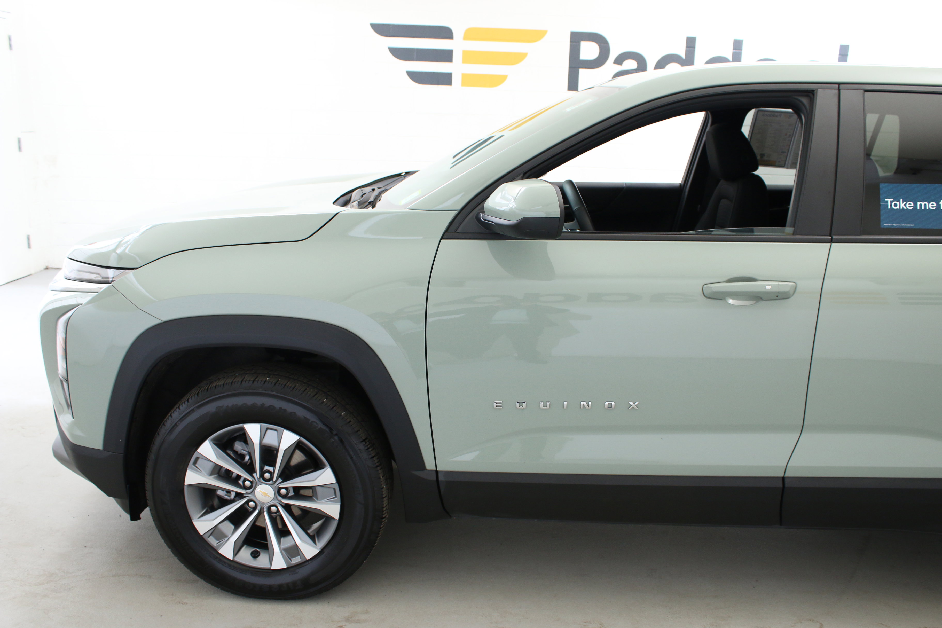 Certified 2025 Chevrolet Equinox LT FWD image 2