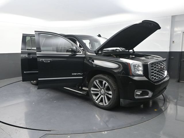 Used 2019 GMC Yukon XL Denali w/ Denali Ultimate Package AWD/4WD image 40