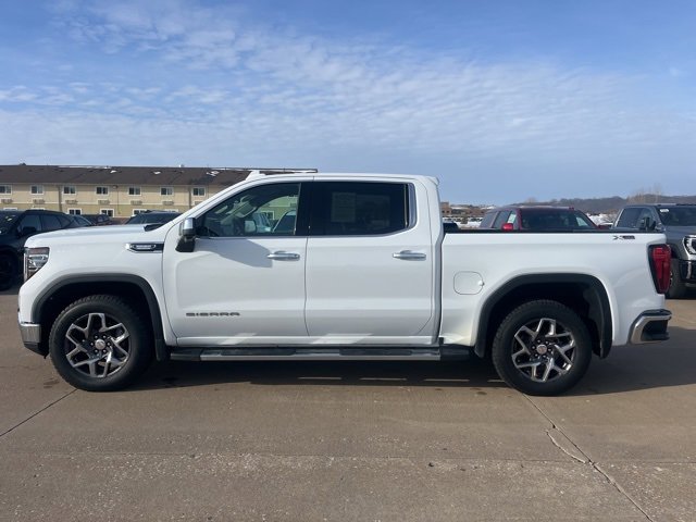 Used 2025 GMC Sierra 1500 SLT w/ SLT Premium Plus Package image 9