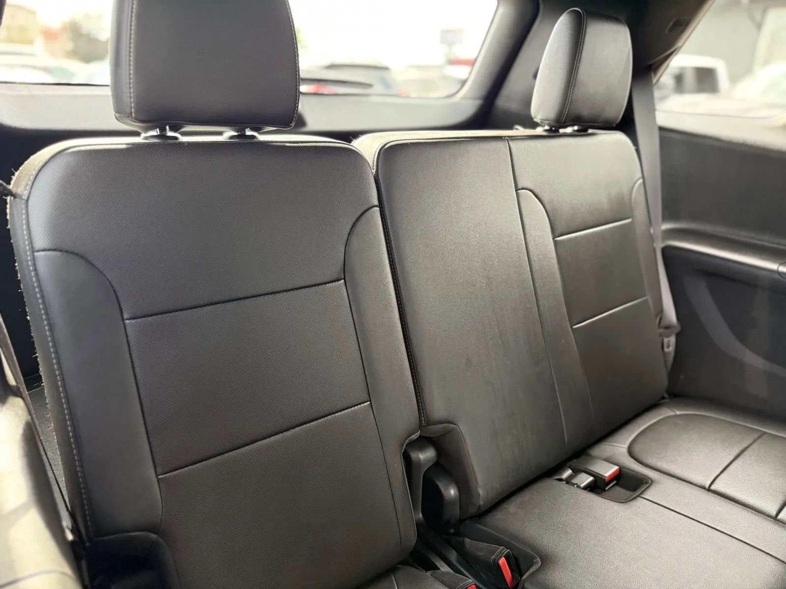 Used 2023 Chevrolet Traverse Premier w/ Redline Edition AWD/4WD image 19