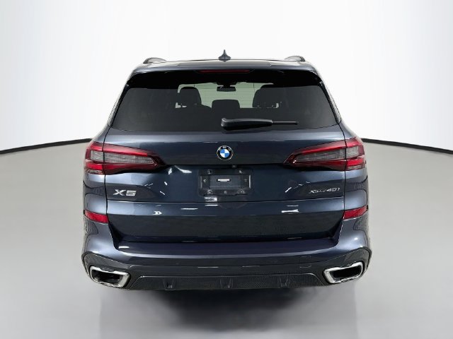 Used 2022 BMW X5 xDrive40i w/ M Sport Package AWD/4WD image 6