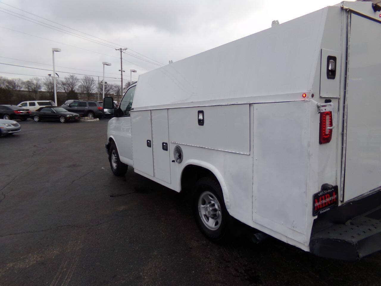 Used 2019 Chevrolet Express 3500 w/ Power Convenience Package RWD image 26