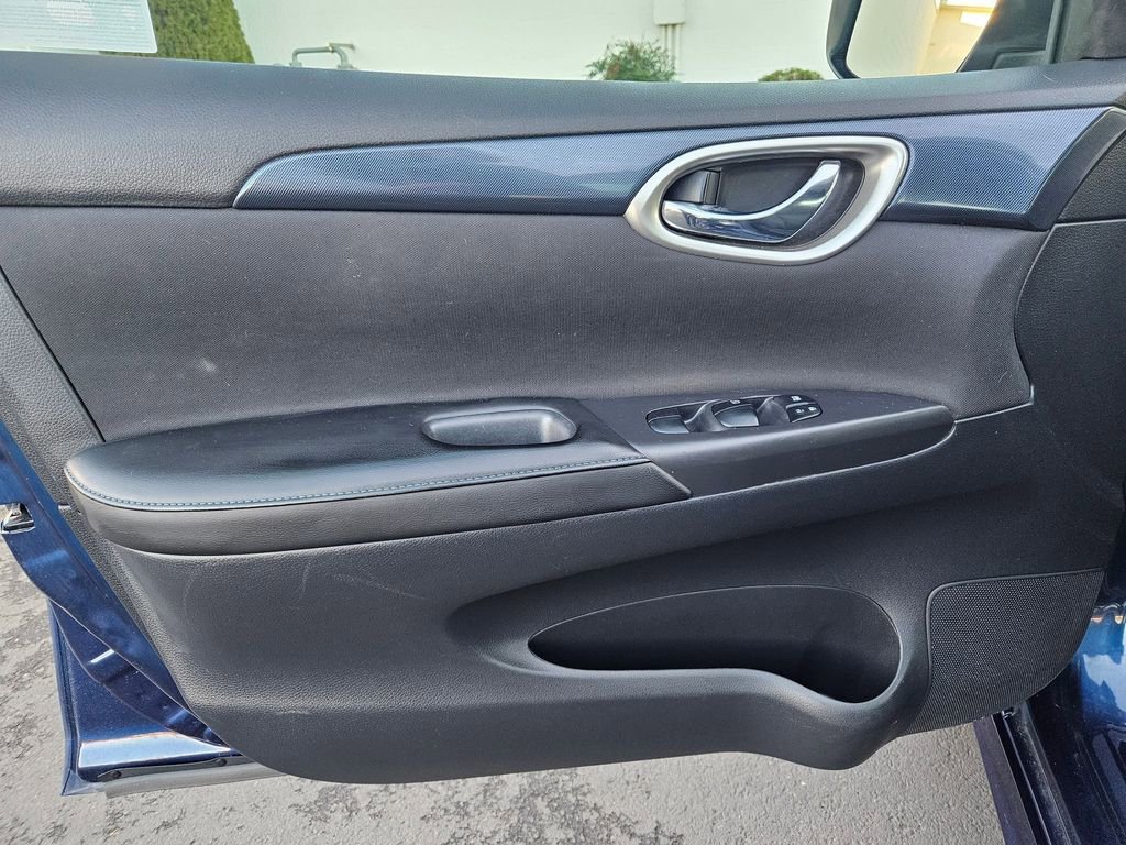 Used 2019 Nissan Sentra SR image 10