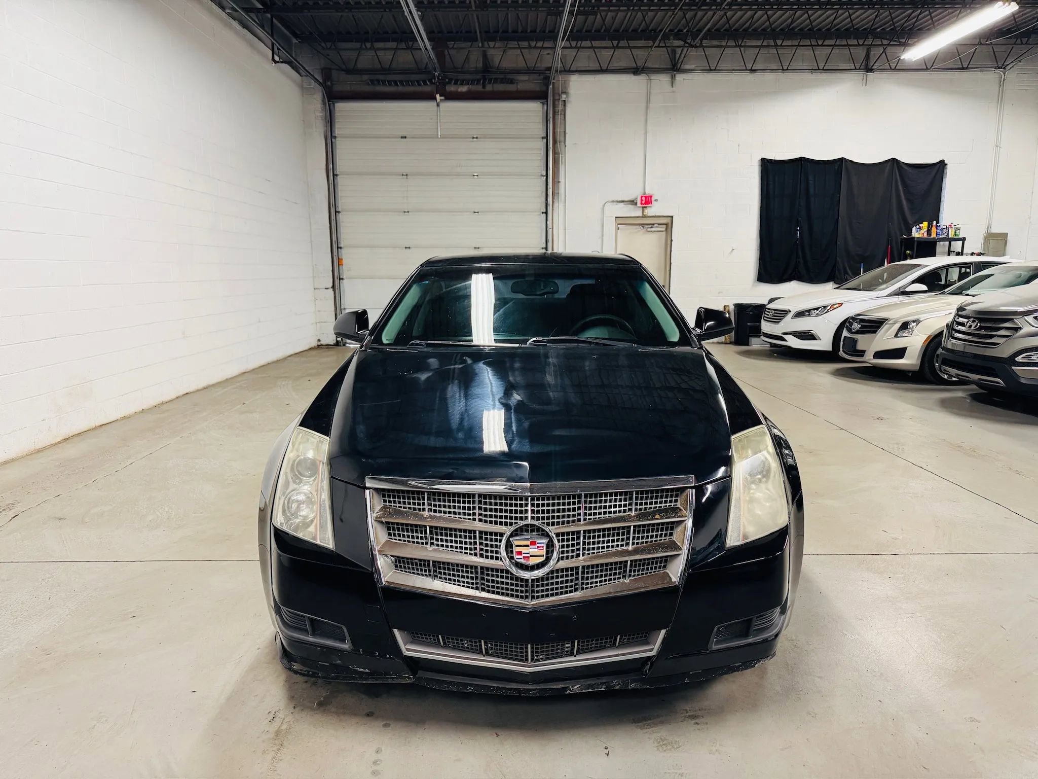 Used 2010 Cadillac CTS Sedan image 3
