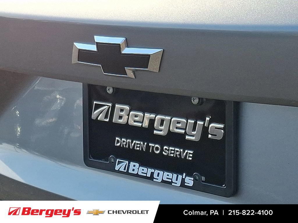 Certified 2026 Chevrolet Trax RS w/ Driver Confidence Package FWD image 33