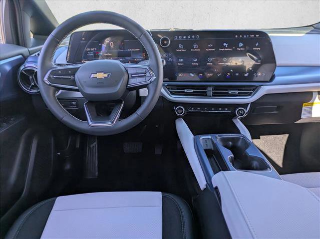 New 2026 Chevrolet Equinox EV LT AWD/4WD image 14