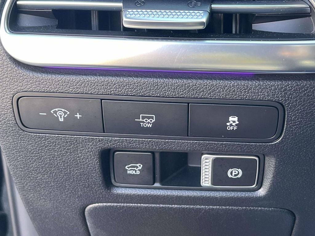 Used 2024 Hyundai Palisade Calligraphy image 23