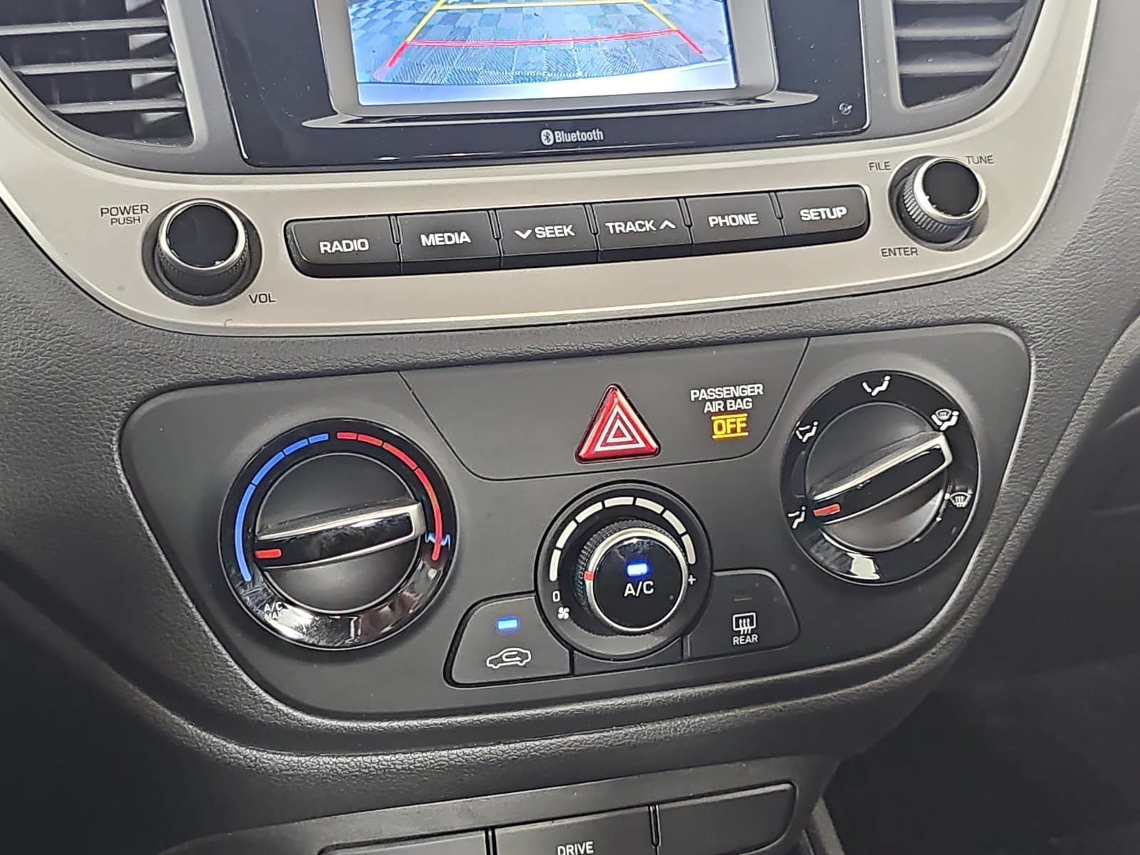Used 2021 Hyundai Accent SE FWD image 22