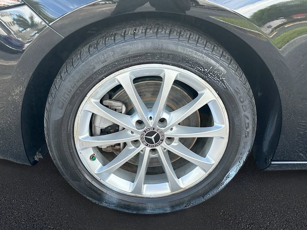 Used 2022 Mercedes-Benz A 220 4MATIC image 34