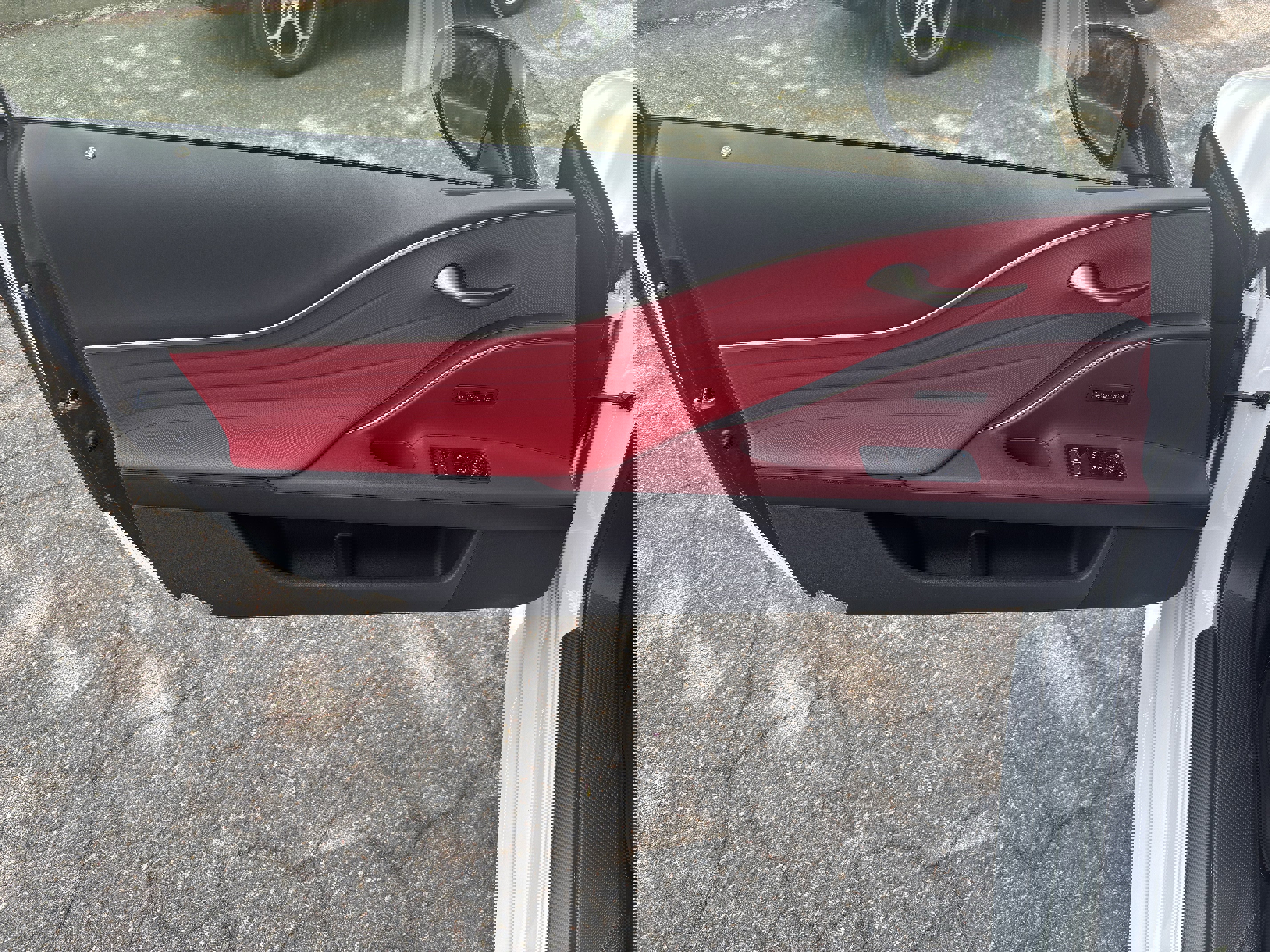 Used 2022 Lexus LC 500 Convertible w/ Touring Package RWD image 17