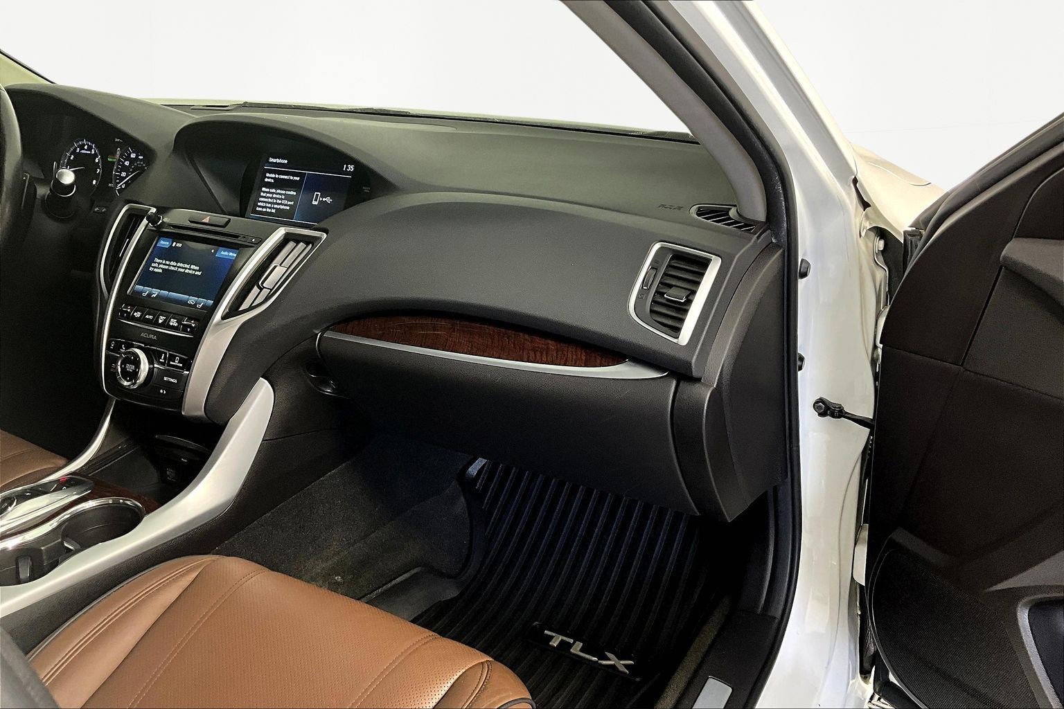 Used 2018 Acura TLX V6 SH-AWD w/ Technology Pkg image 26