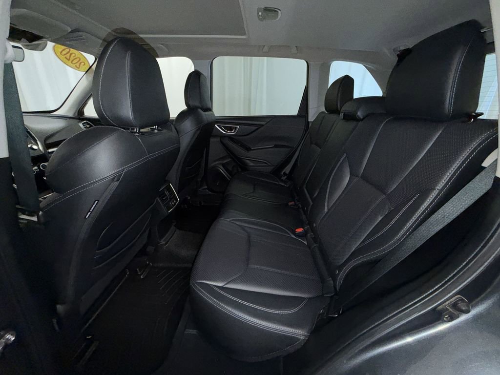 Used 2020 Subaru Forester Limited image 12