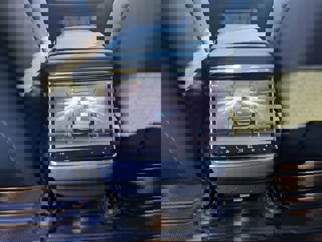 Used 2024 Tesla Model S Plaid image 16