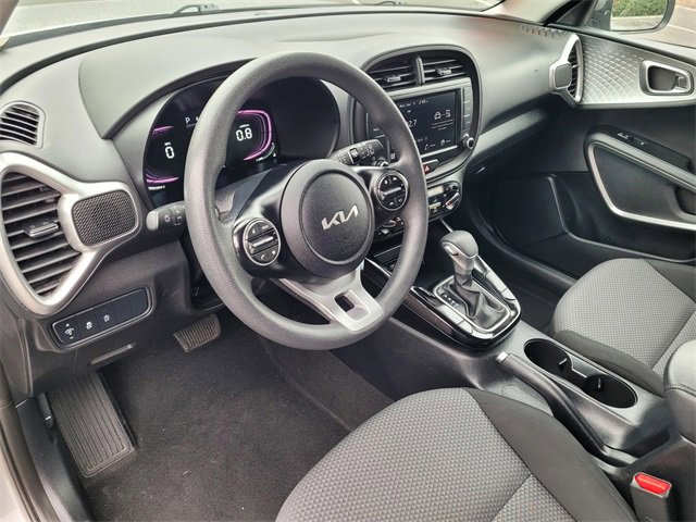 Used 2023 Kia Soul LX w/ Option Group 015 image 7