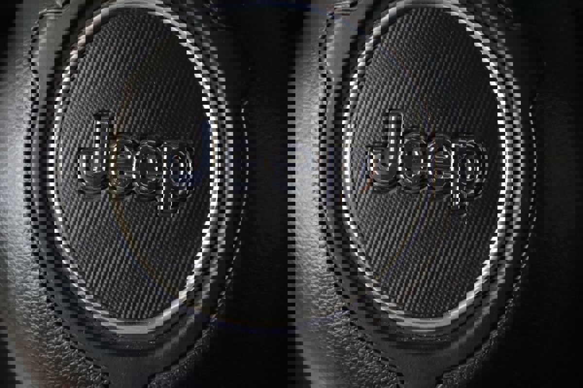 Used 2020 Jeep Wrangler Unlimited Sport image 41