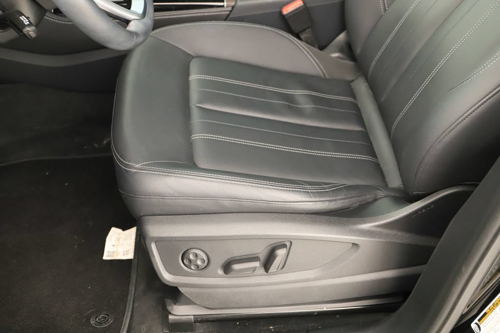 Certified 2023 Audi Q5 2.0T Premium Plus AWD/4WD image 25