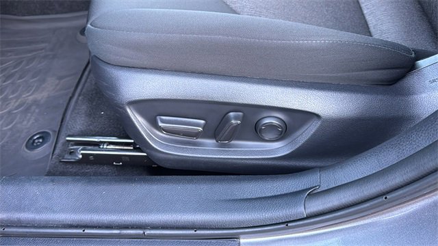 Used 2024 Toyota Camry LE image 24