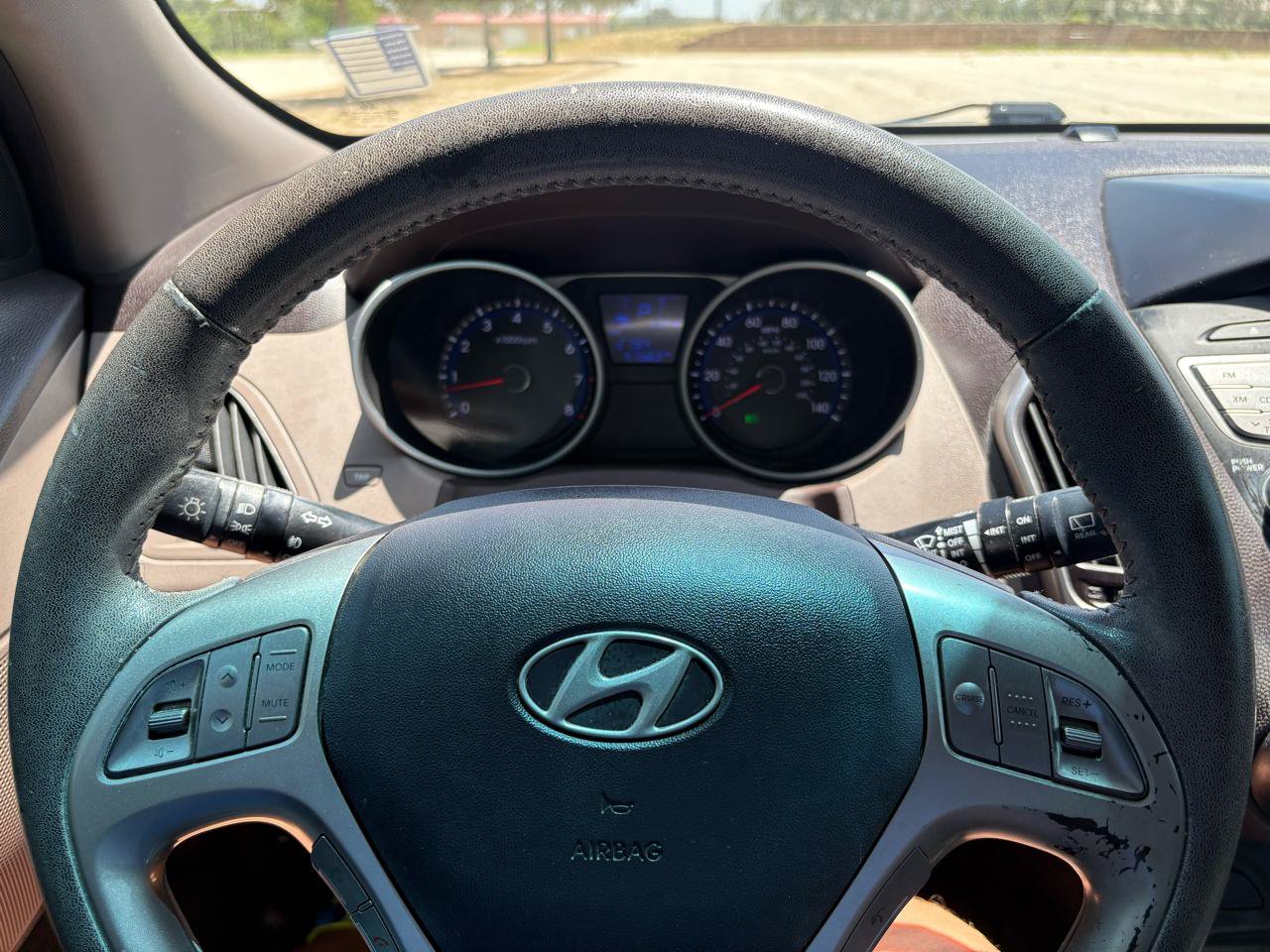 Used 2013 Hyundai Tucson Limited FWD image 7