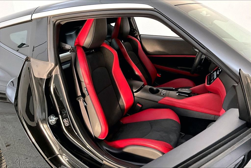Used 2024 Nissan Z Performance w/ Floor Mat Package image 10