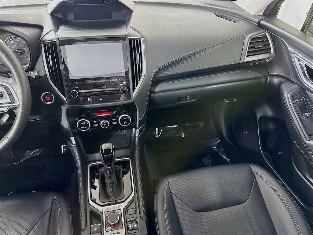 Used 2022 Subaru Forester Touring image 28