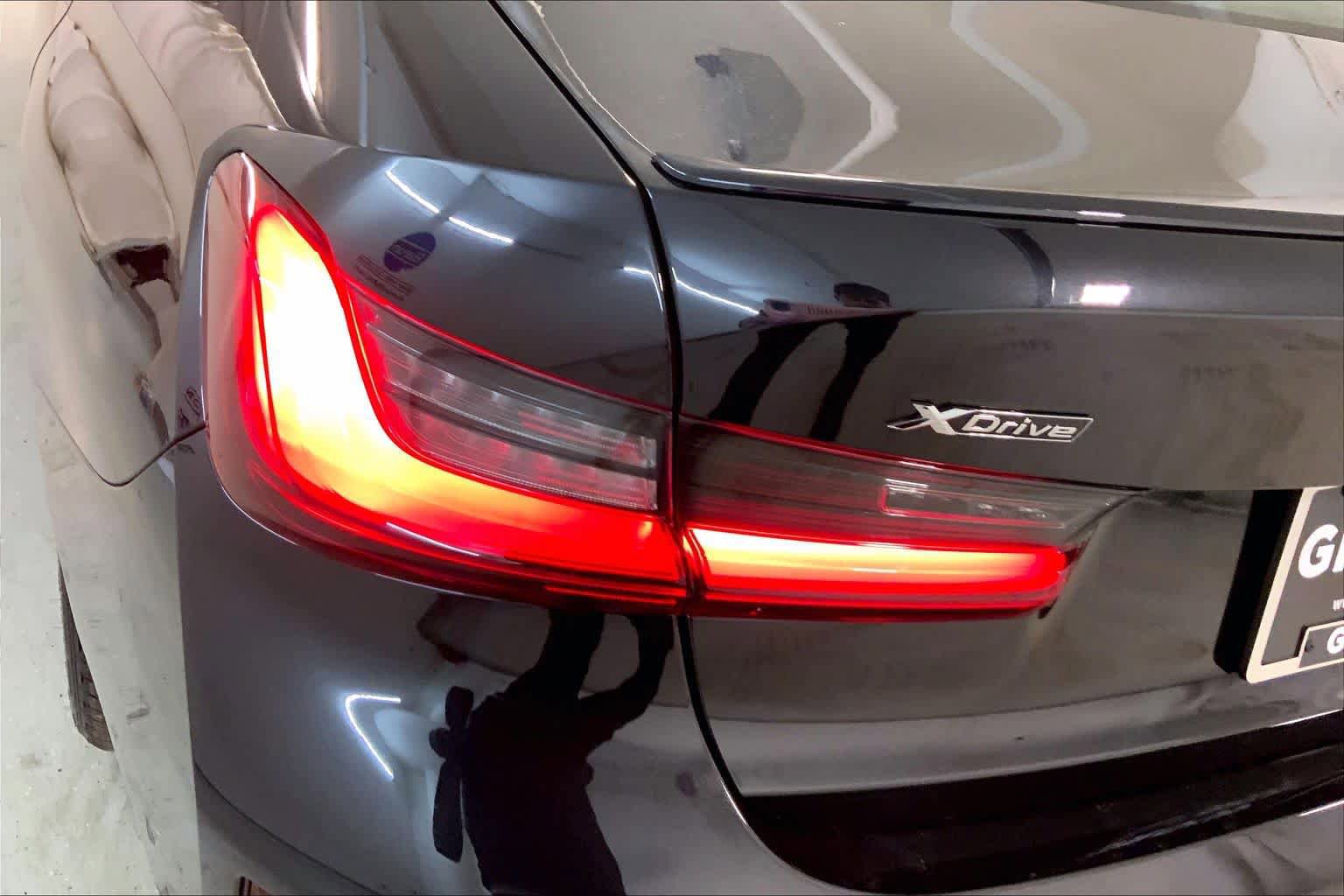 New 2026 BMW 330i xDrive Sedan w/ M Sport Package AWD/4WD image 14