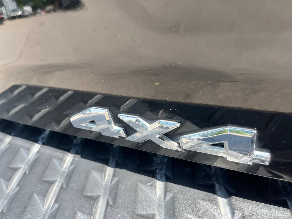 Used 2019 Nissan Titan Platinum Reserve AWD/4WD image 45