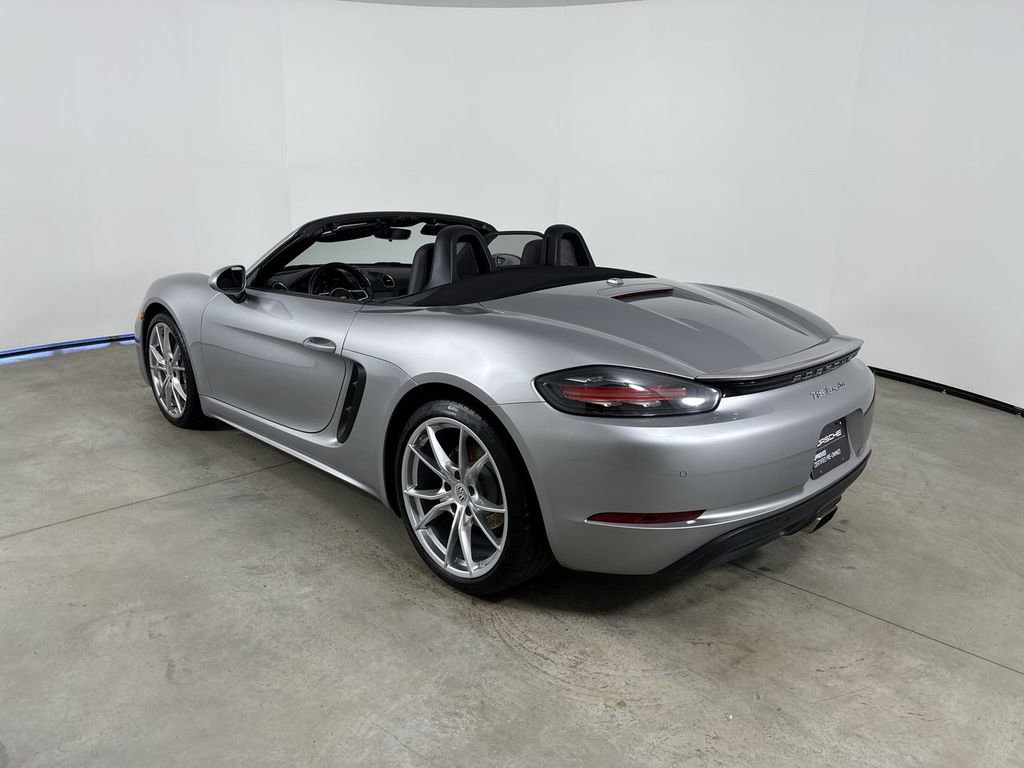 Certified 2018 Porsche 718 Boxster RWD image 3