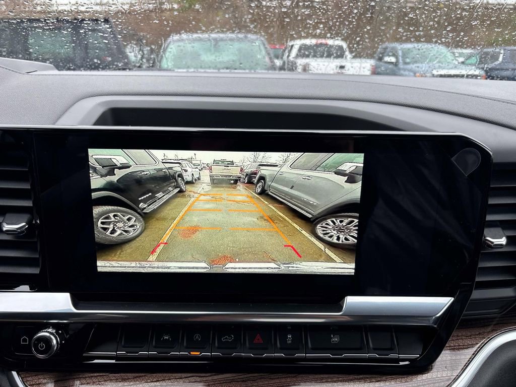 New 2026 GMC Sierra 1500 Elevation image 11