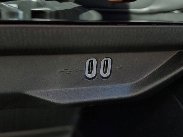 New 2026 Jeep Cherokee Overland AWD/4WD image 34