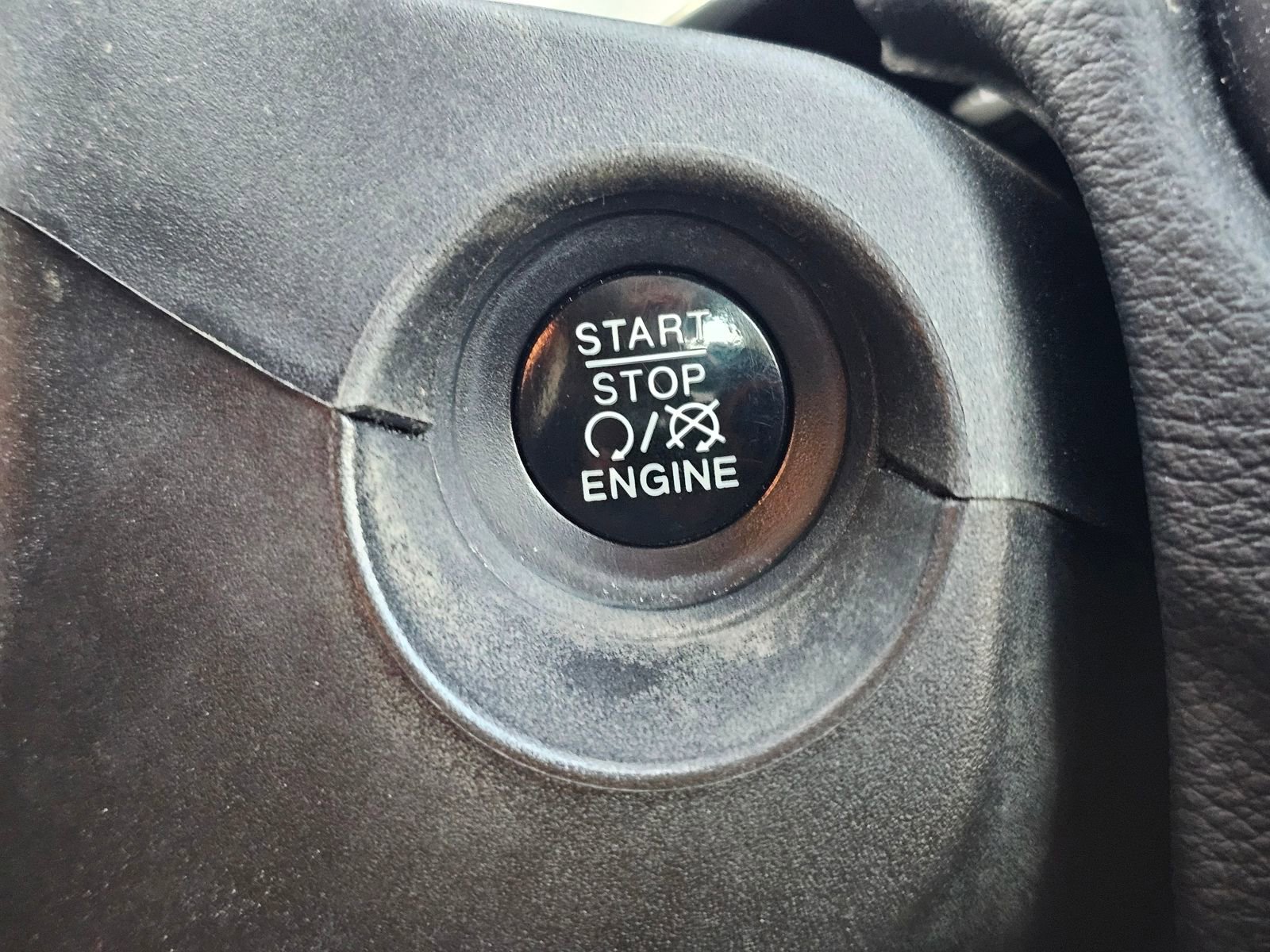 Used 2018 Jeep Compass Sport image 15