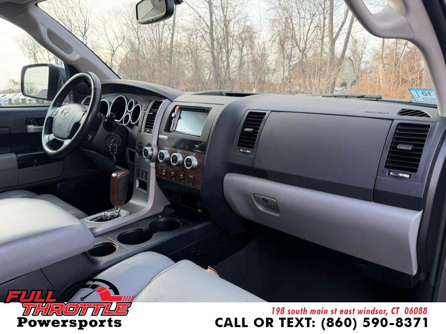 Used 2012 Toyota Tundra Limited w/ Platinum Pkg image 15