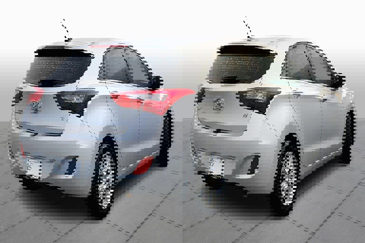 Used 2014 Hyundai Elantra GT image 13