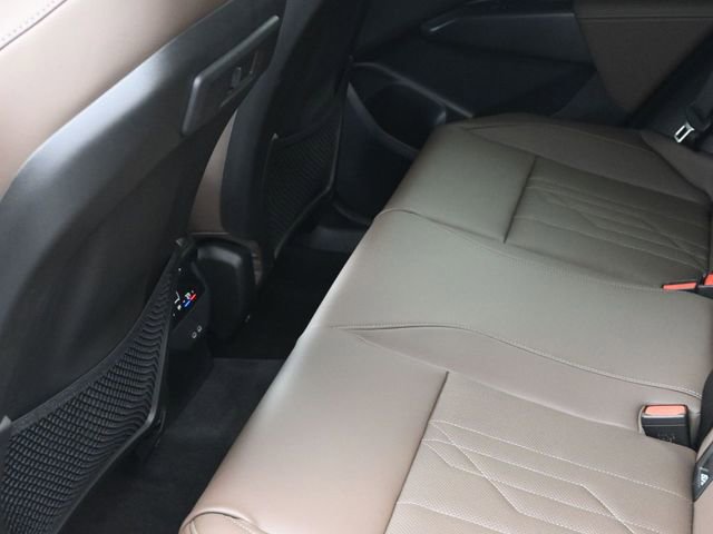 Used 2026 BMW X3 xDrive30 w/ Premium Package image 18