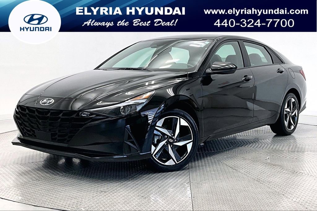 Certified 2023 Hyundai Elantra SEL w/ Convenience Package