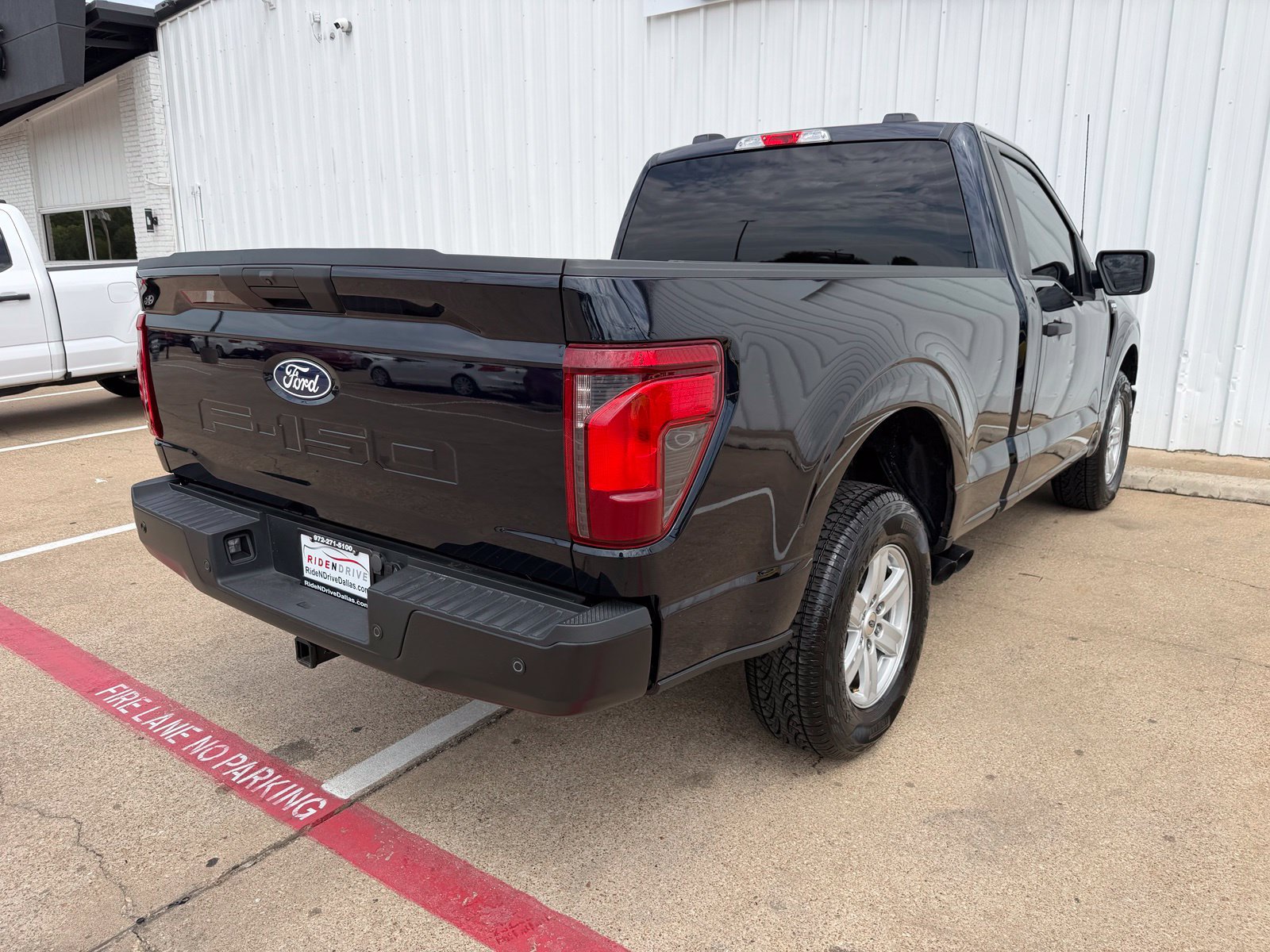 Used 2024 Ford F150 XL RWD image 7
