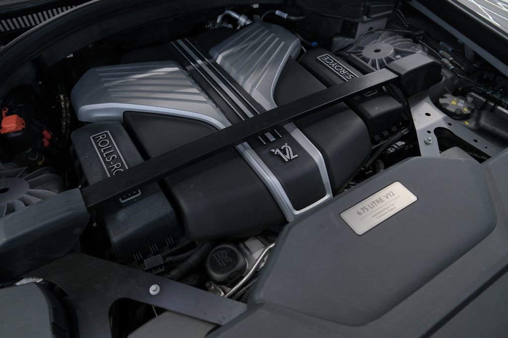 Used 2026 Rolls-Royce Cullinan AWD/4WD image 66