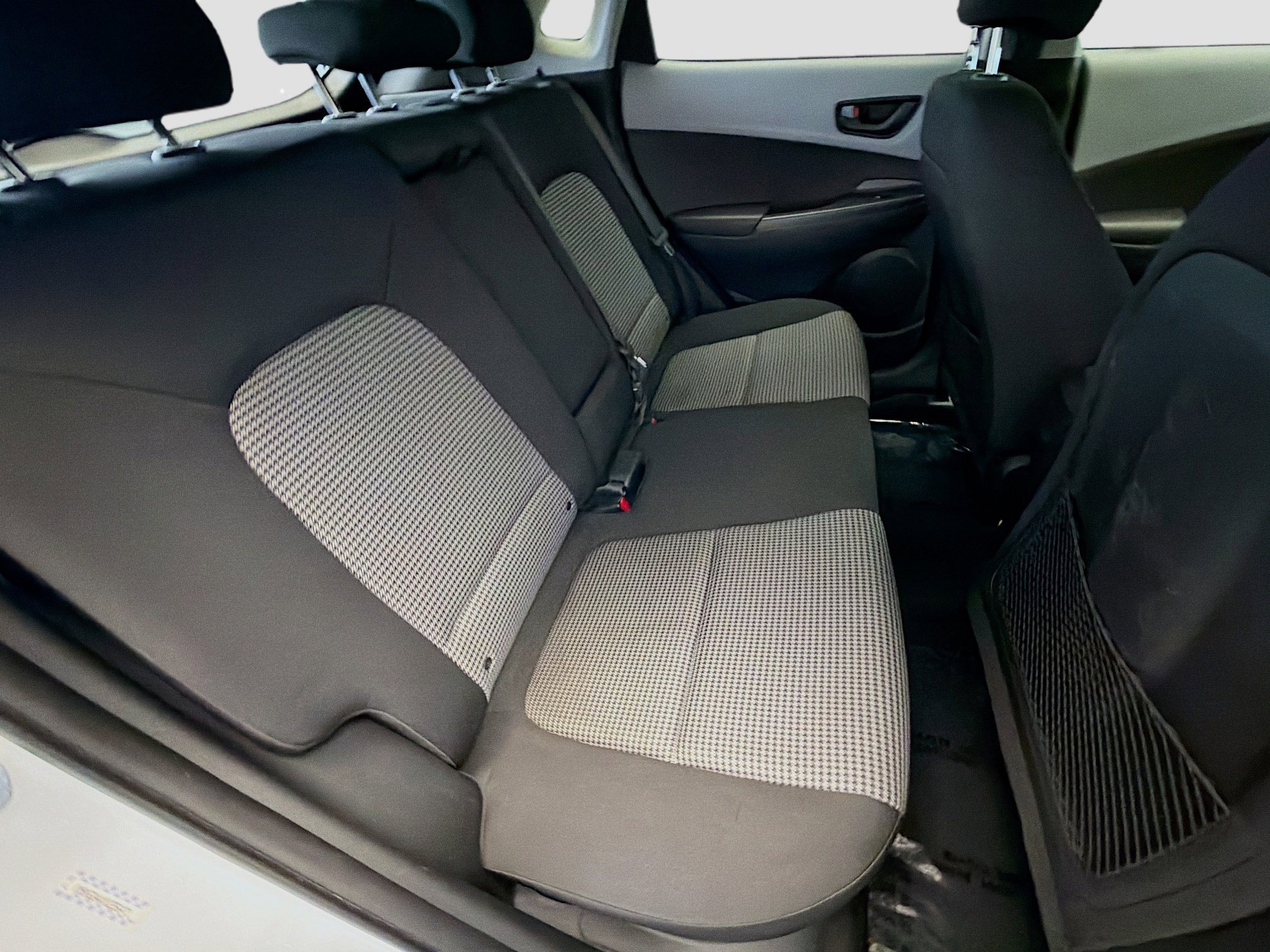 Used 2019 Hyundai Kona SEL w/ SEL Tech Package 02 FWD image 13