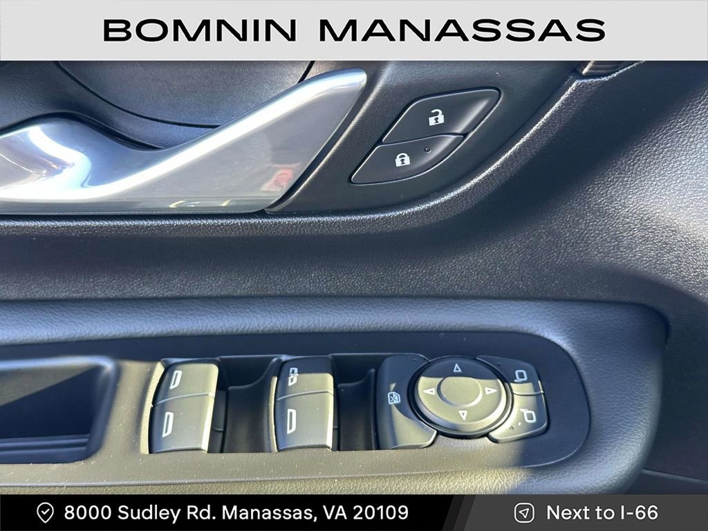 Certified 2024 GMC Terrain SLE image 21