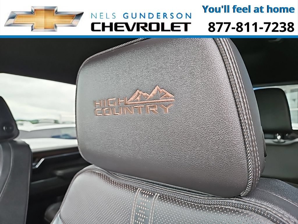 Used 2024 Chevrolet Silverado 3500 High Country w/ Z71 Off-Road Package AWD/4WD image 18