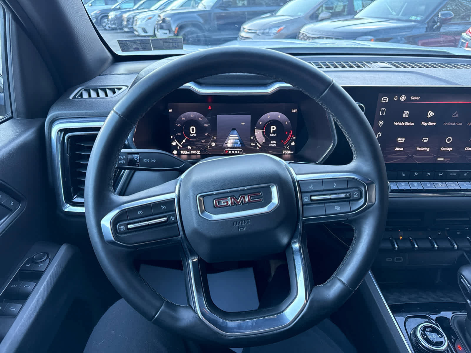 Used 2025 GMC Canyon Elevation w/ Convenience Package image 16