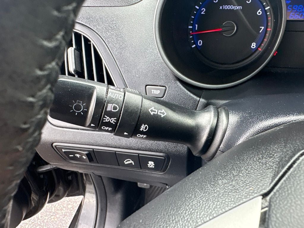 Used 2013 Hyundai Tucson GLS FWD image 23