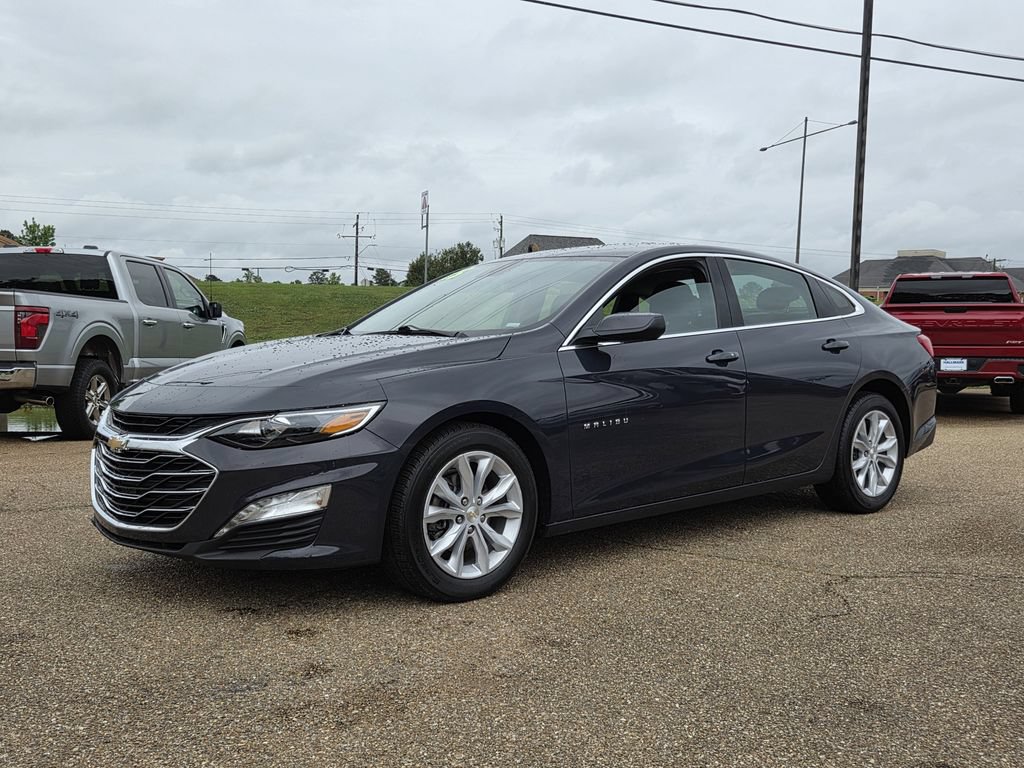 Used 2025 Chevrolet Malibu LT FWD image 7
