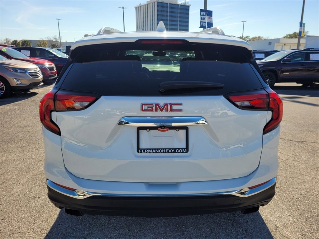 Used 2019 GMC Terrain SLT w/ Preferred Package image 12