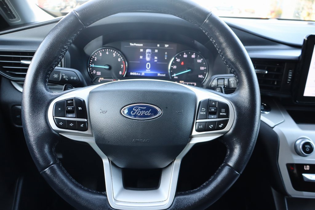 Used 2021 Ford Explorer XLT w/ Class III Trailer Tow Package image 5
