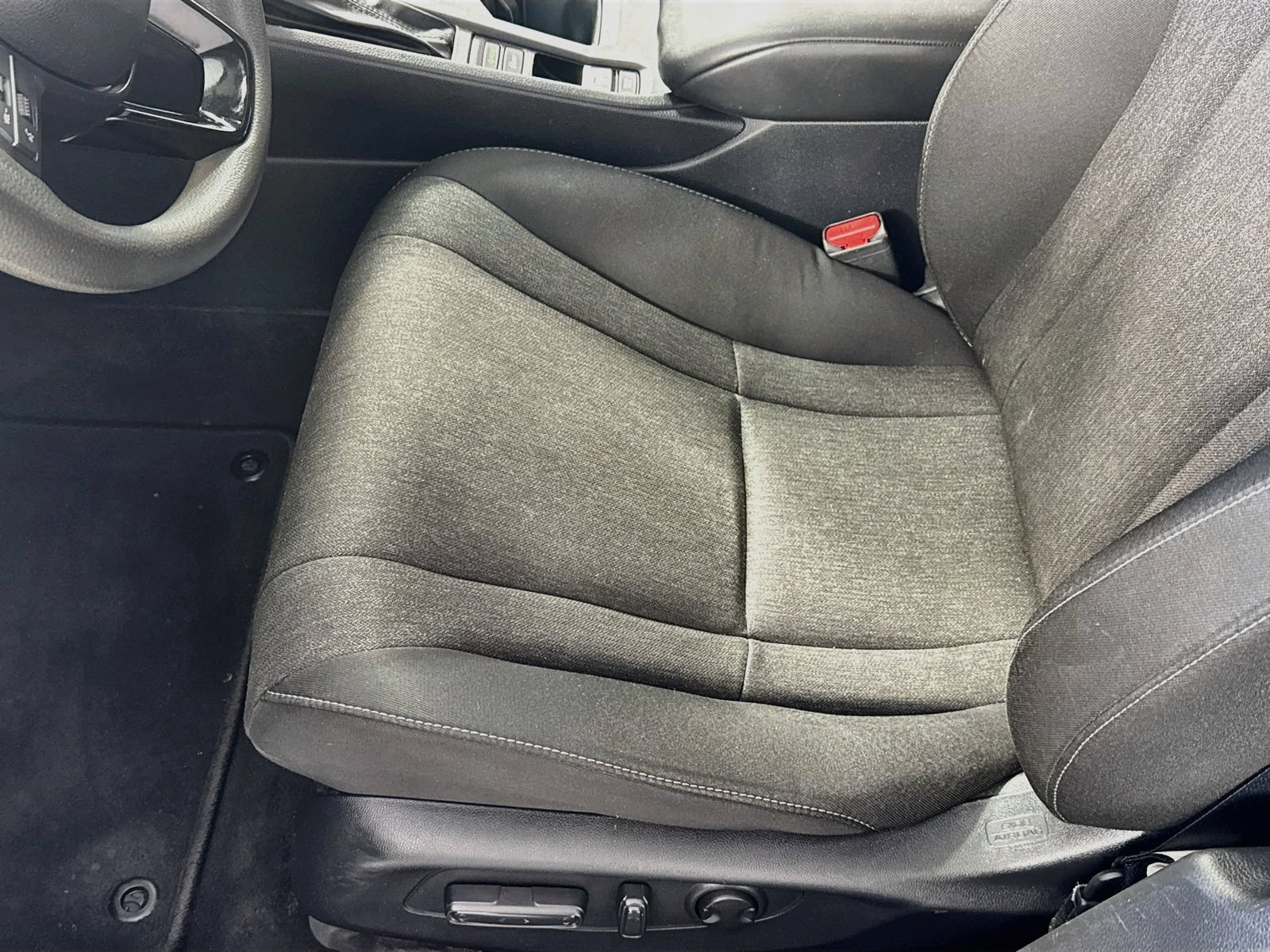 Used 2024 Honda Accord EX image 13