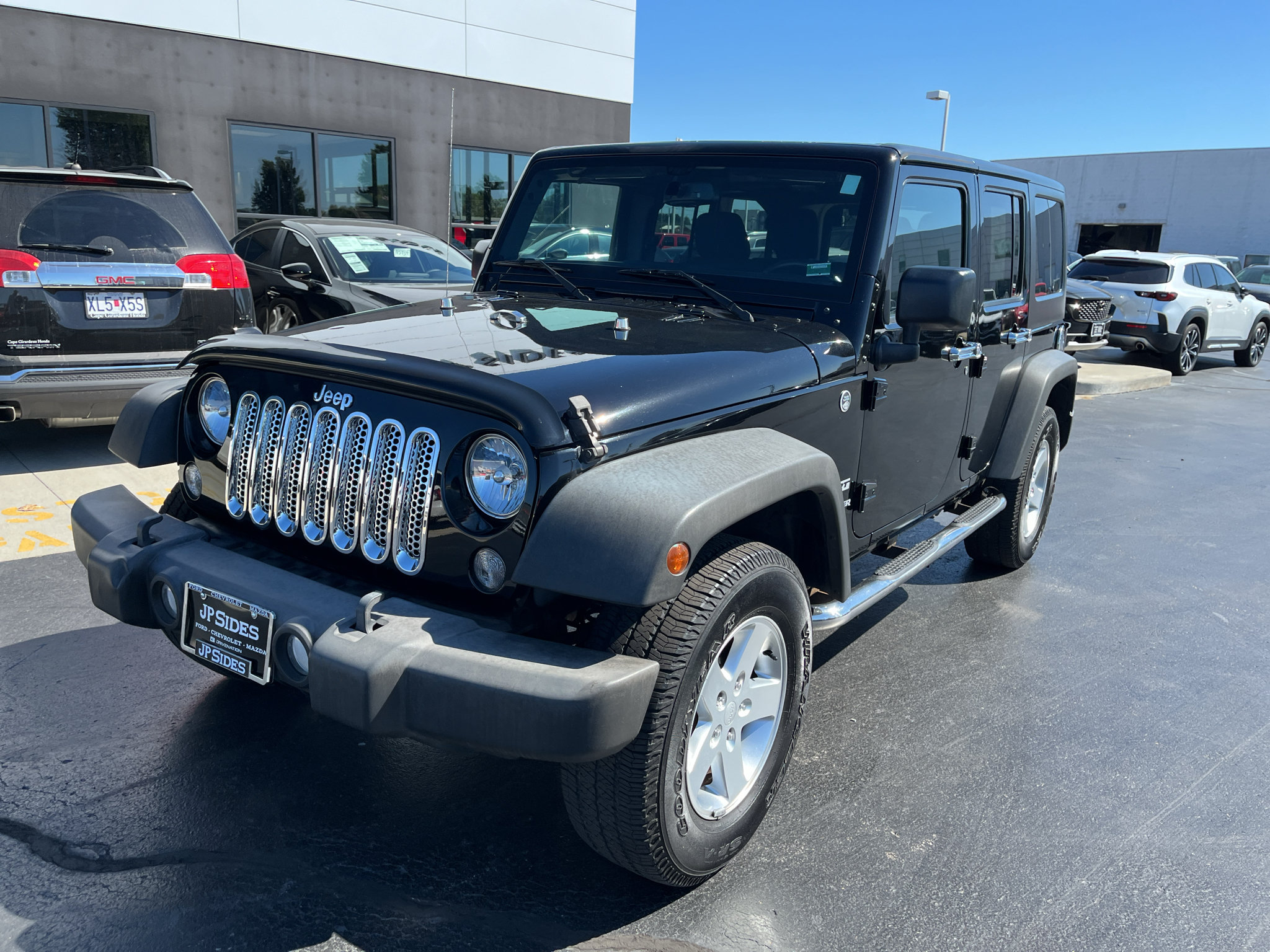 Used 2015 Jeep Wrangler Unlimited Sport w/ Quick Order Package 24S AWD/4WD image 4