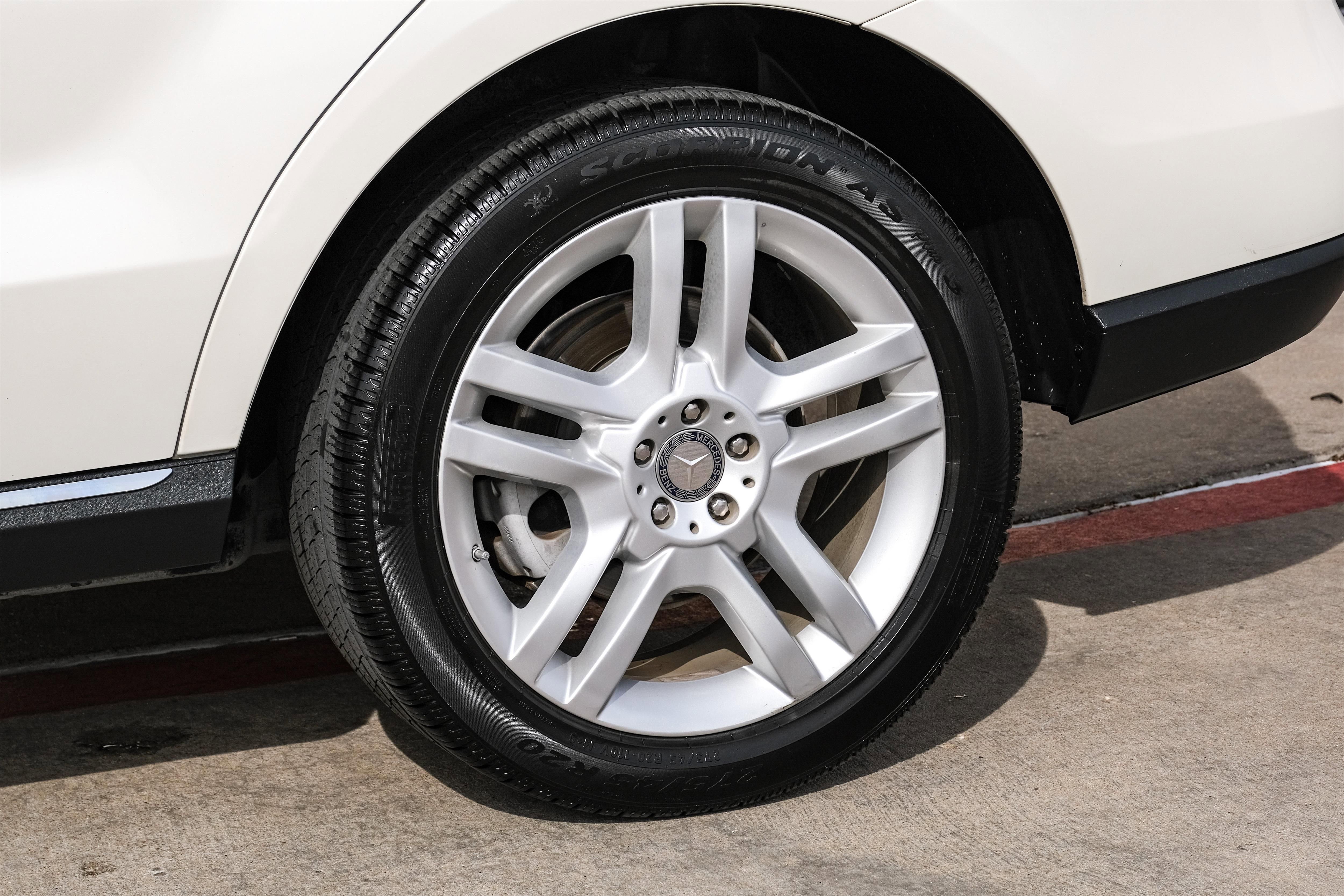 Used 2015 Mercedes-Benz ML 350 4MATIC image 56